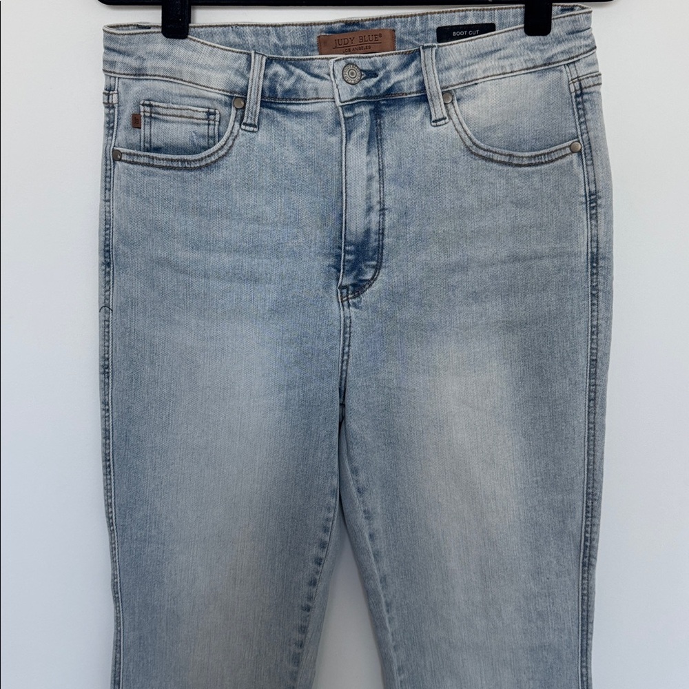 Judy Blue Light Wash Bootcut Jeans, Style#JB88784 LT-S - Size 15/32 Short - Picture 2 of 7